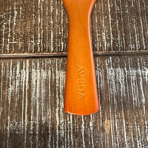 NEW ~ Aveda Wooden Paddle Brush - Picture 2 of 3
